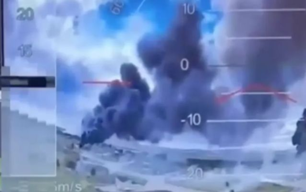 attacco aeroporti russia